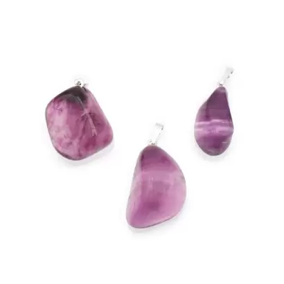 Pendentif Pierre roulée en Fluorine Violette