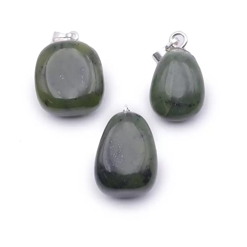 Pendentif Pierre roulée en Jade Nephrite - Les Merveilles de