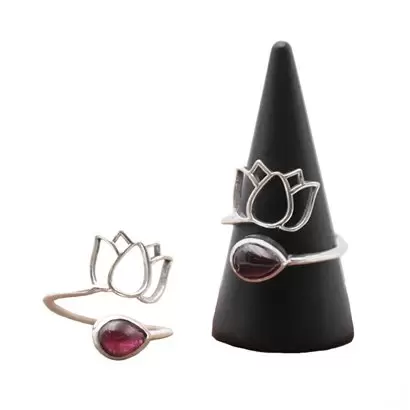 Bague « Lotus » réglable avec gemme Grenat & Rhodolite