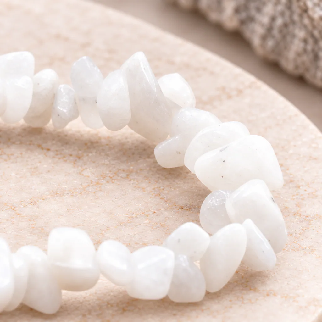 Bracelet baroque en péristérite d’Inde · Grade A — vue studio 3