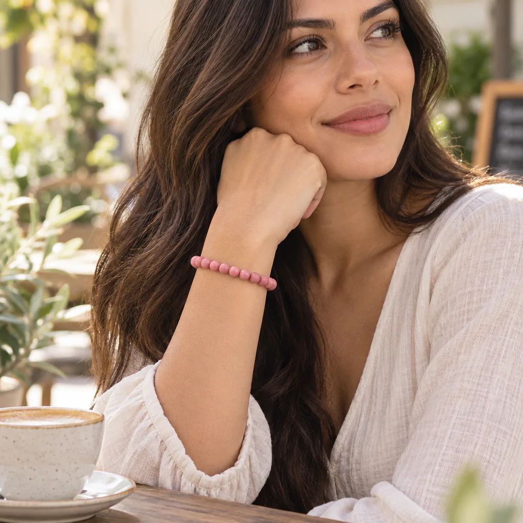 Bracelet à boules en Rhodonite · 6 mm · Australie · Grade AA — vue portée 3