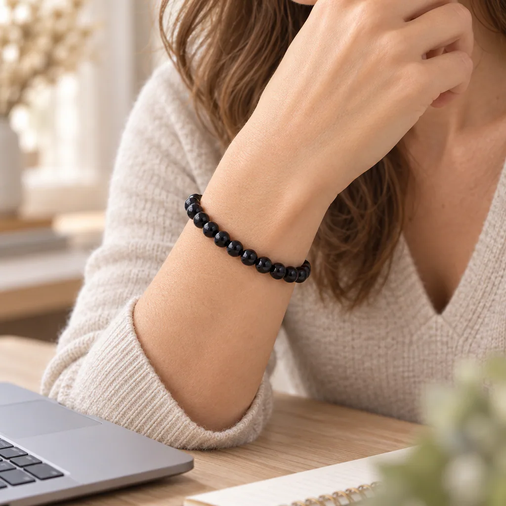 Bracelet à boules en Onyx · 6 mm · Brésil · Grade A — vue portée 1