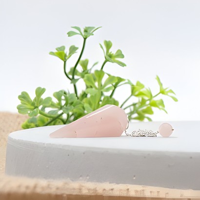 Pendule hexagonal en Quartz Rose - Les Merveilles de Lilou